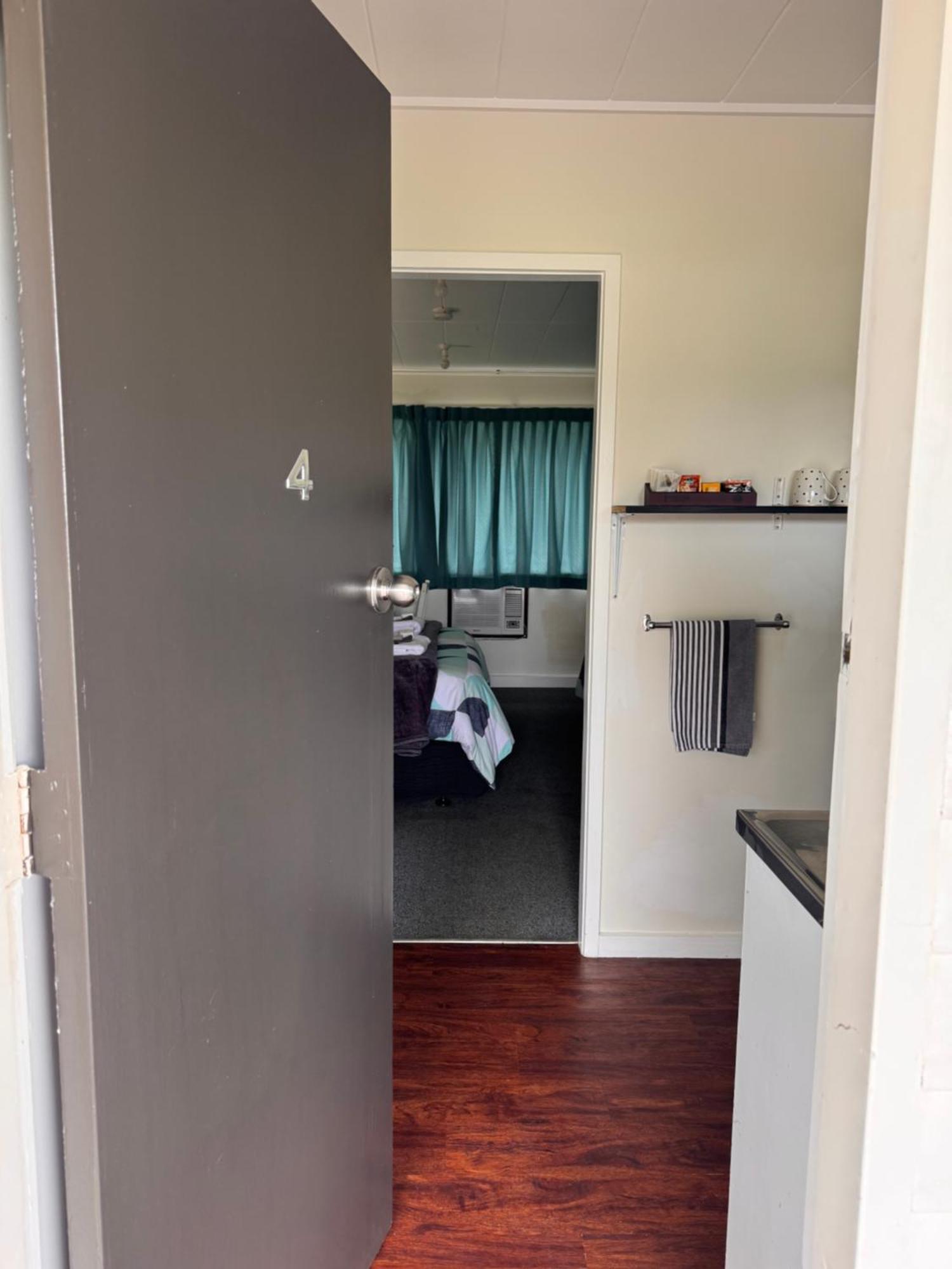 Wairoa Motel Екстер'єр фото