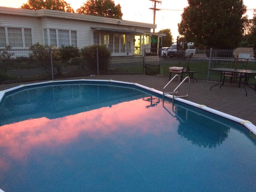 Wairoa Motel Екстер'єр фото